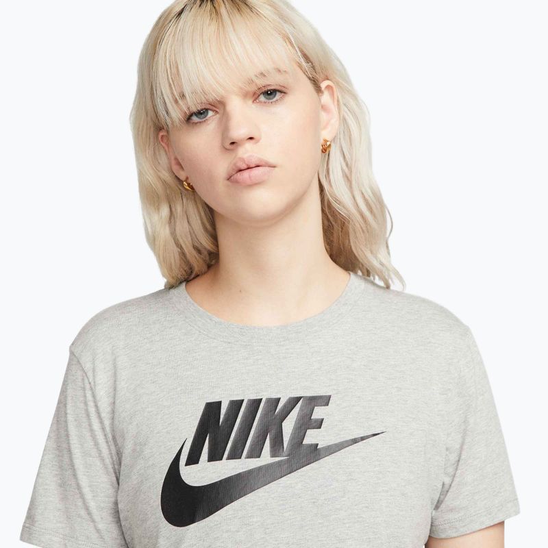 Дамска тениска Nike Sportswear Club Essentials Logo тъмно сиво, велурено/черно 4