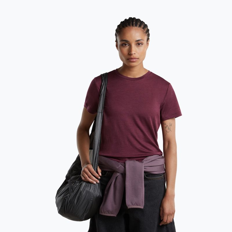 Дамска тениска за трекинг icebreaker Merino 150 Tech Lite III dark berry 5