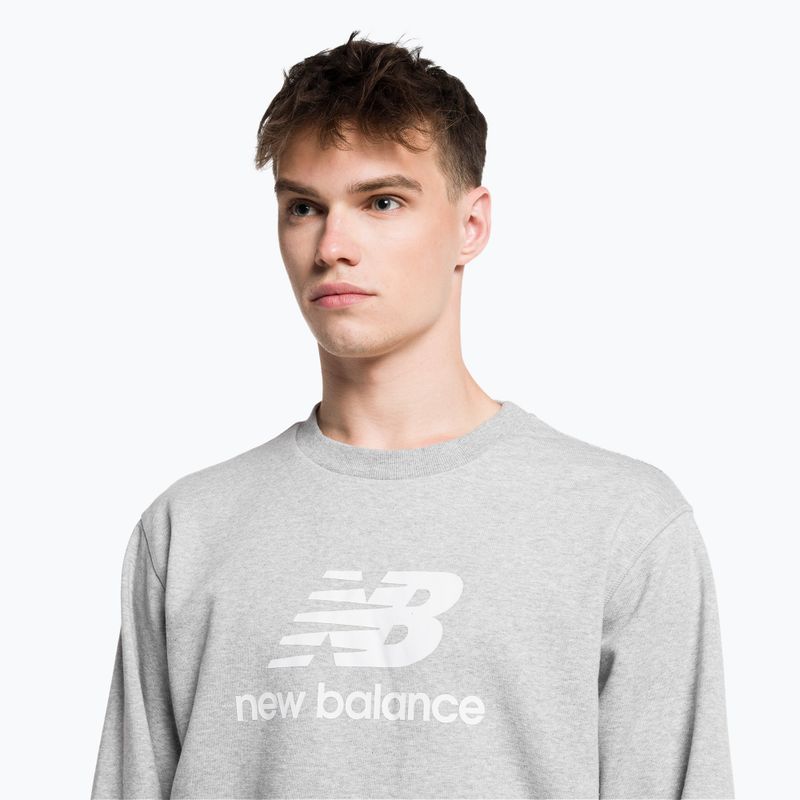 Мъжки суитшърт за тренировки New Balance Essentials Stacked Logo French Terry Crewneck сив NBMT31538AG 4
