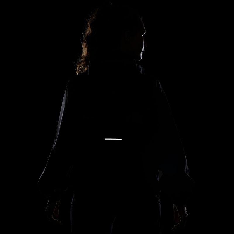 Дамско яке за бягане Nike Storm-Fit Swift black/black 9