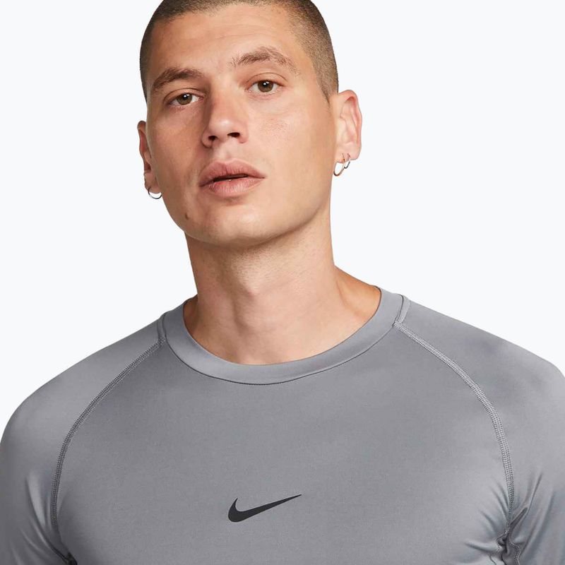 Мъжка тениска за тренировка Nike Pro Dri-Fit Tight Fitness smoke grey/black 4