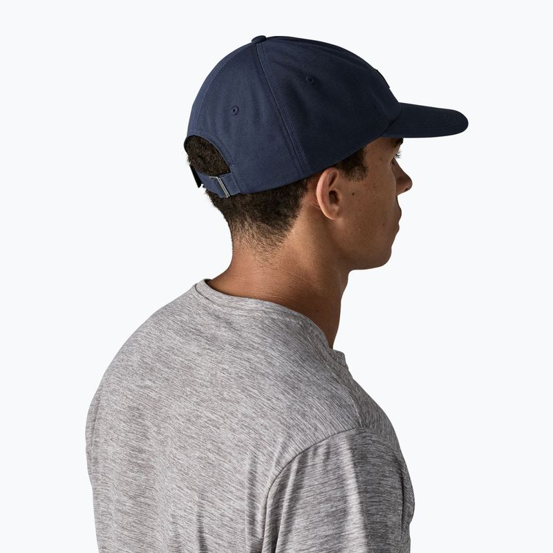 Шапка с козирка Patagonia P-6 Label Trad new navy 3
