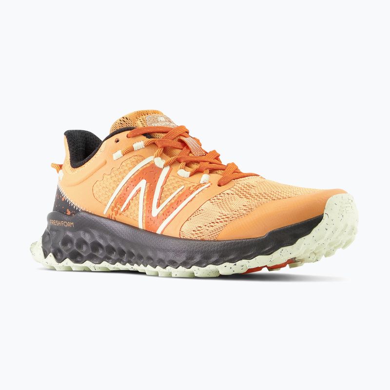 Дамски обувки за бягане New Balance Fresh Foam Garoe v1 orange