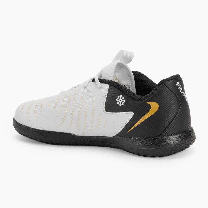 Детски футболни обувки Nike Phantom GX II Academy IC white/metallic gold coin/black 3