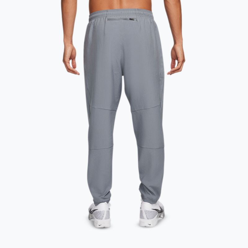 Мъжки панталони Nike Dri-Fit Challenger Woven grey/black 3