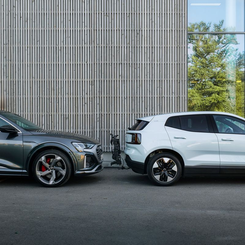 Носач за велосипеди с кука Thule OutPace 2Bike черен 13