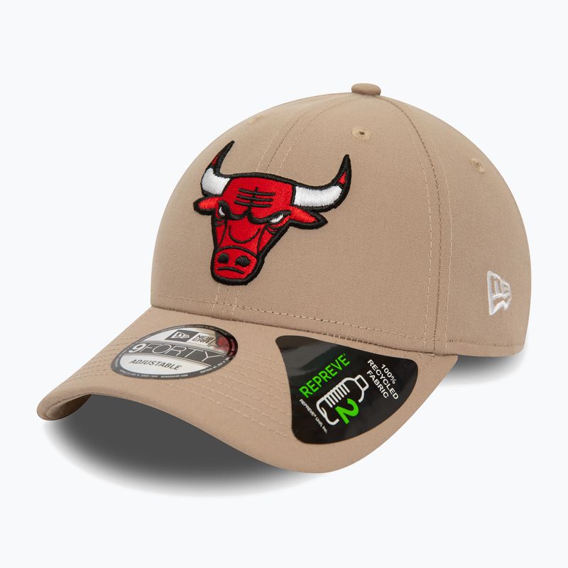 Мъжка бейзболна шапка New Era Repreve 9Forty Chicago Bulls pastel brown