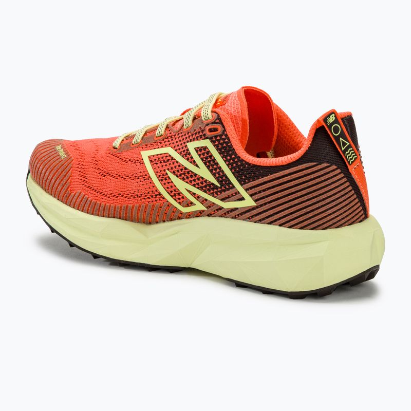 Дамски обувки за бягане New Balance FuelCell Venym gulf red 3