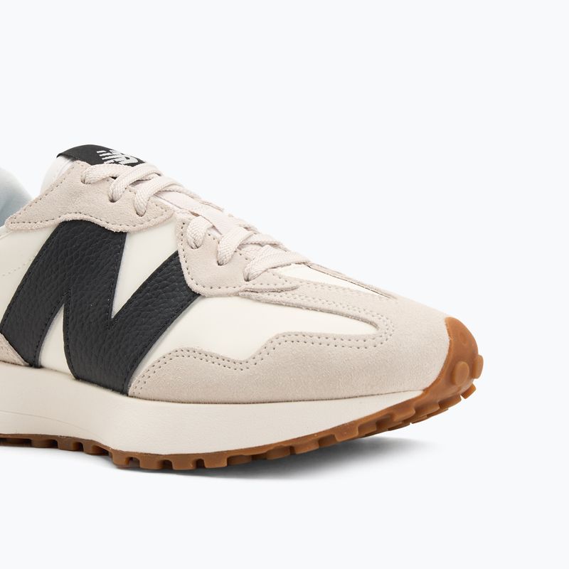 Дамски обувки New Balance 327's V1 бежови 7