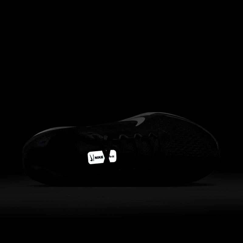 Дамски обувки за бягане Nike Winflo 11 black/white 10