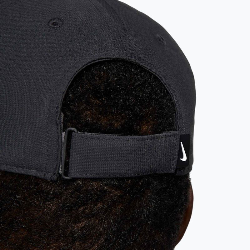 Шапка с козирка Nike Dri-FIT Club dark smoke grey/white 9