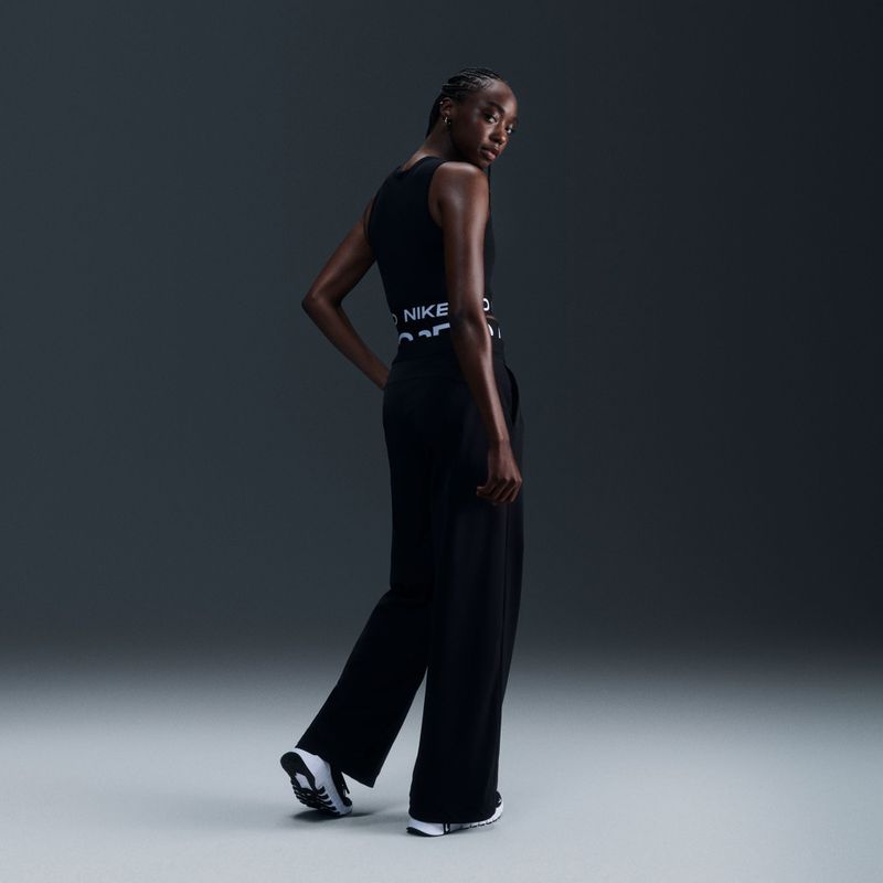 Дамски потник за тренировка Nike Pro Dri-Fit black/white 8