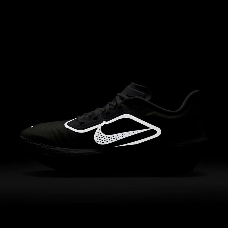 Дамски обувки за бягане Nike Zoom Fly 6 white/smoke grey/metallic silver/black 6