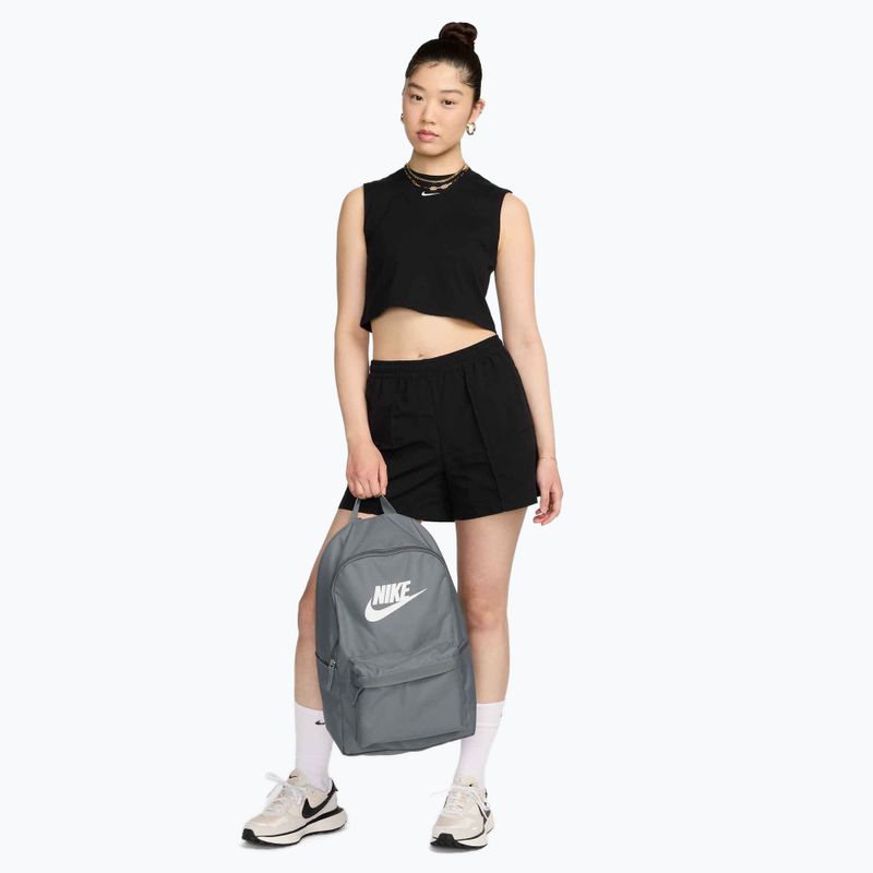 Раница Nike Heritage 25 l smoke grey/smoke grey/white 9