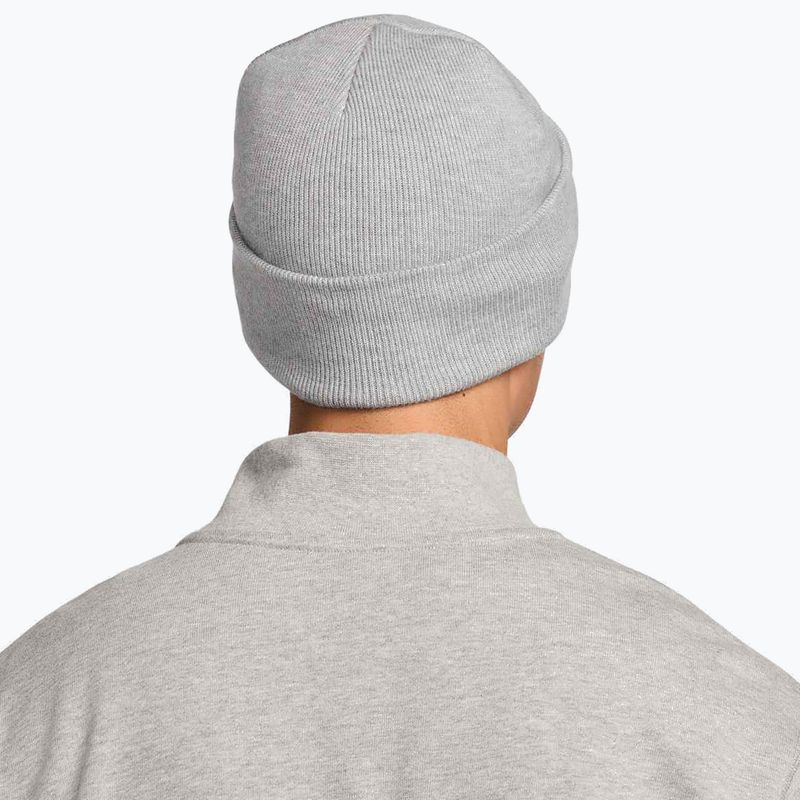 Мъжка зимна шапка Nike Peak Swoosh Beanie dark grey heather/white 3
