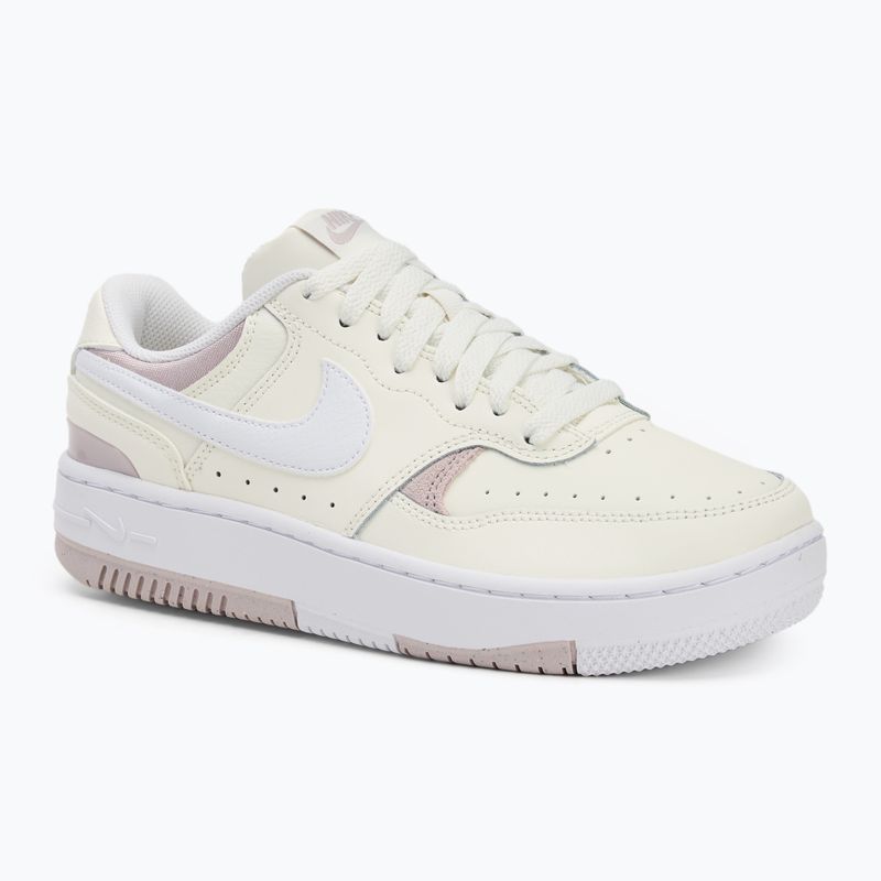 Дамски обувки Nike Gamma Force sail / white-platinum violet