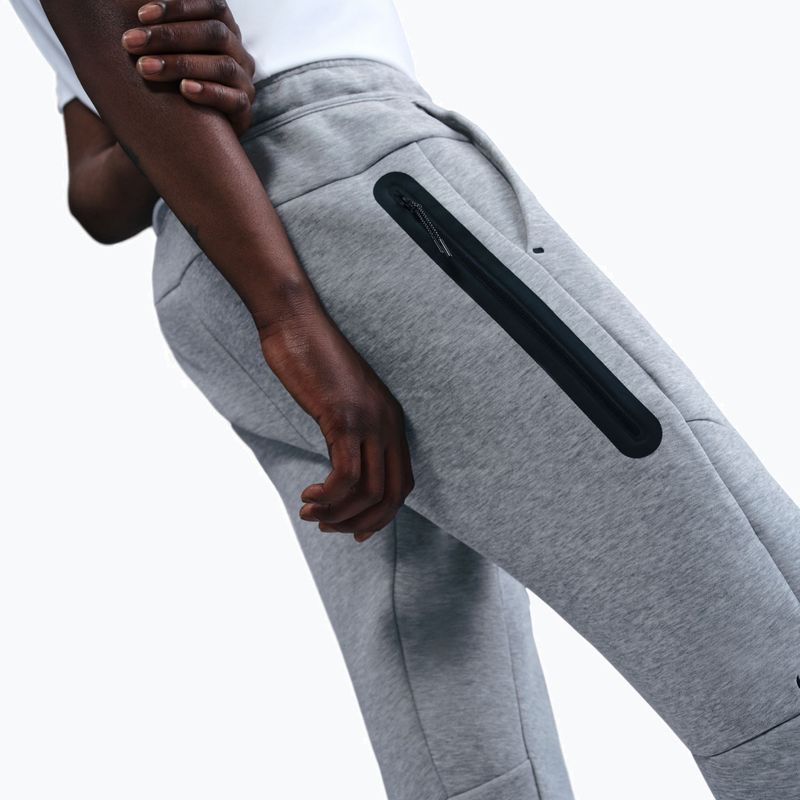 Мъжки панталони Nike Tech Joggers dark grey heather/black 4