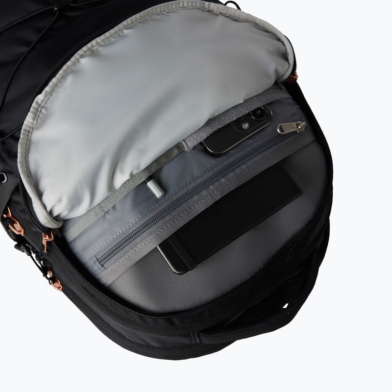 Дамска градска раница The North Face Borealis Luxe 27 л черно/изгорял корал металик 6