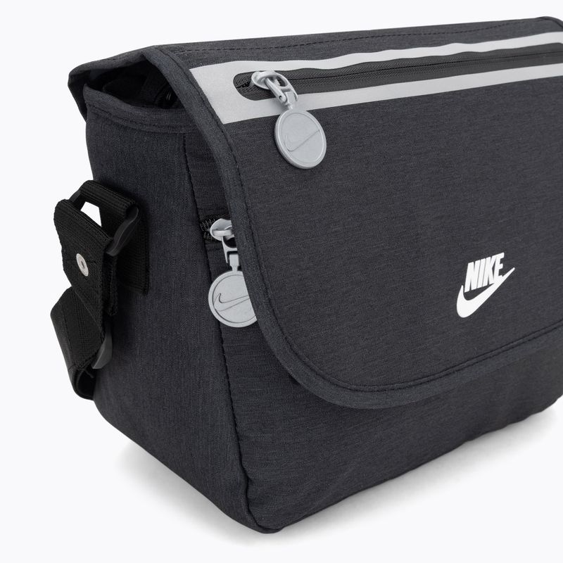 Чанта за закуска Nike Futura Messenger Lunch 7,5 l black 4