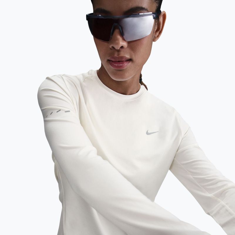 Дамска блуза за бягане с дълъг ръкав Nike Swift Dri-FIT UV sail 4