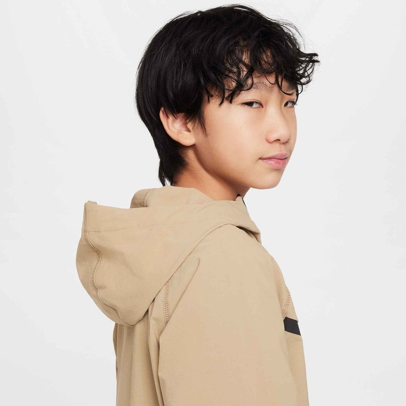 Детско яке Nike Tech Woven parachute beige/parachute beige/black 5