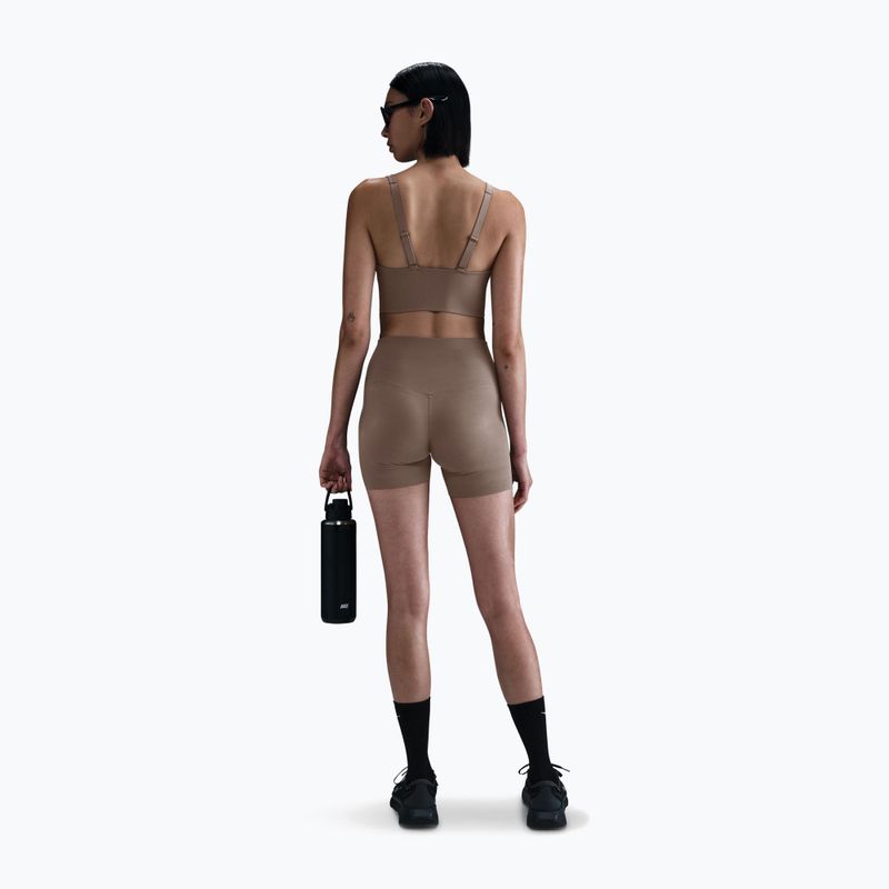 Спортен сутиен Nike Alate Medium Support Longline mink brown/white 3