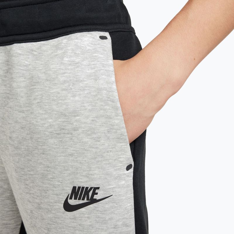 Детски панталони Nike Sportswear Tech Fleece black/dark grey heather/black/black 3