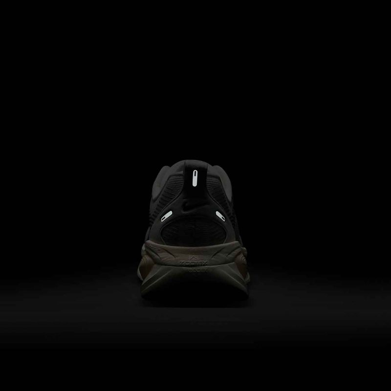 Mъжки обувки за бягане Nike Vomero 18 summit white/coconut milk/black 10