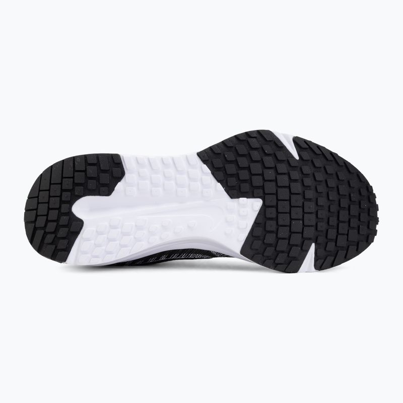 Мъжки обувки за бягане Nike Run Defy black/white 4