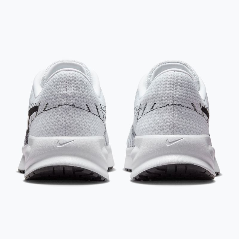 Мъжки обувки за бягане Nike Run Defy white/black 4