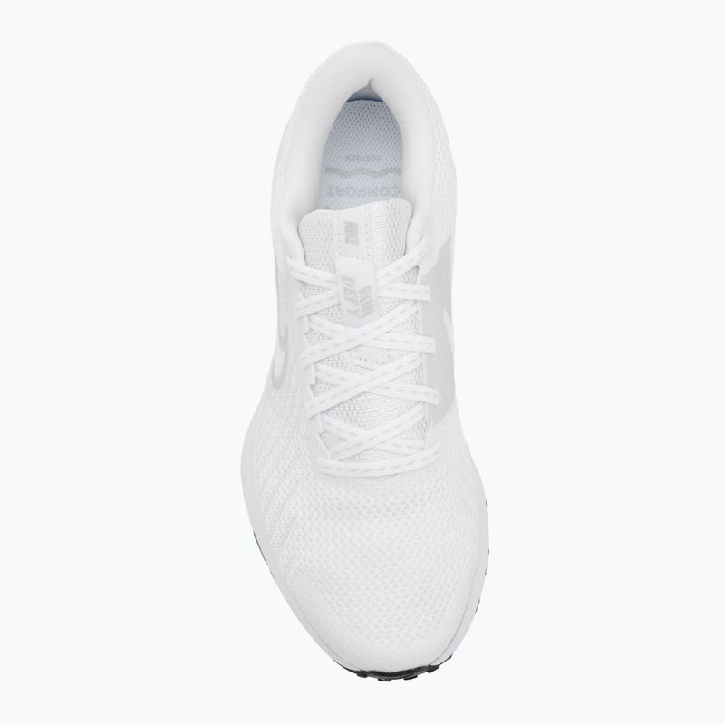 Дамски обувки за бягане Nike Run Defy white / pure platinum / black 5