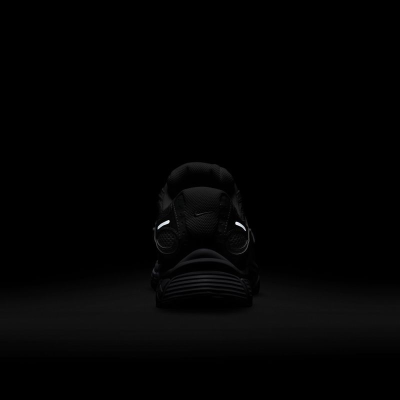 Мъжки обувки Nike V5 RNR white/black/metallic silver/white 6