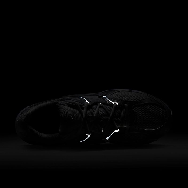 Мъжки обувки Nike V5 RNR white/black/metallic silver/white 7