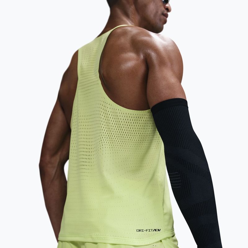 Мъжка тениска за бягане Nike AeroSwift Dri-Fit ADV light lemon twist/black 5