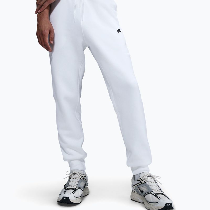 Мъжки панталони за бягане Nike Club Jogger white/white/black 4