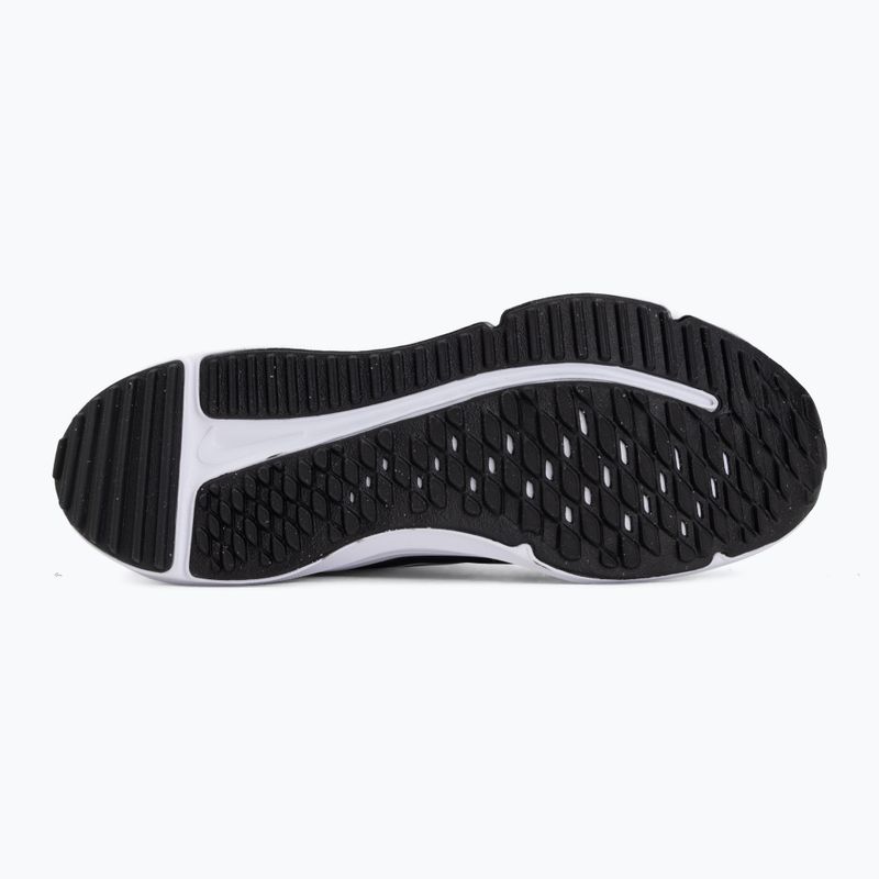 Детски обувки за бягане Nike Cosmic Runner black/anthracite/white 4