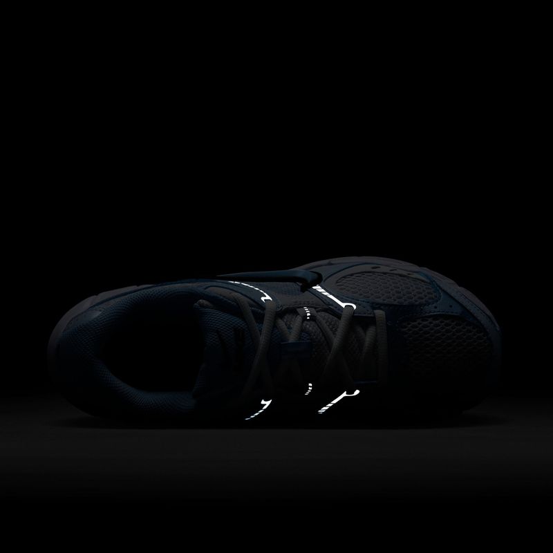Дамски обувки Nike V5 RNR football grey/white/black/psychic blue 12