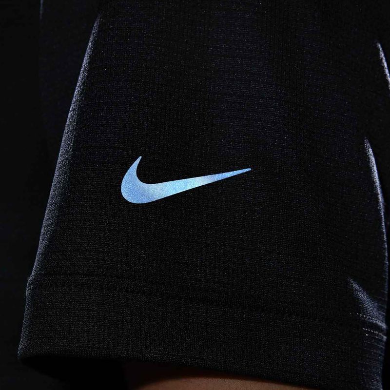 Детска тениска Nike Multi Tech Dri-Fit black/black 7