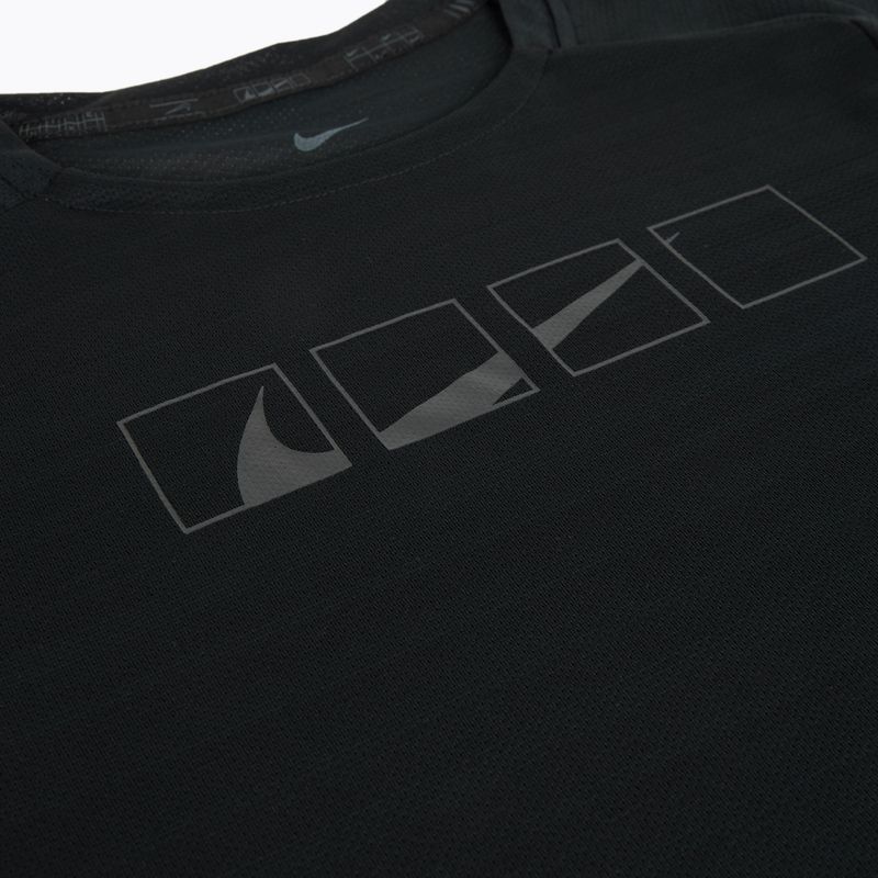 Детска тениска Nike Multi Tech Dri-Fit black/black 11