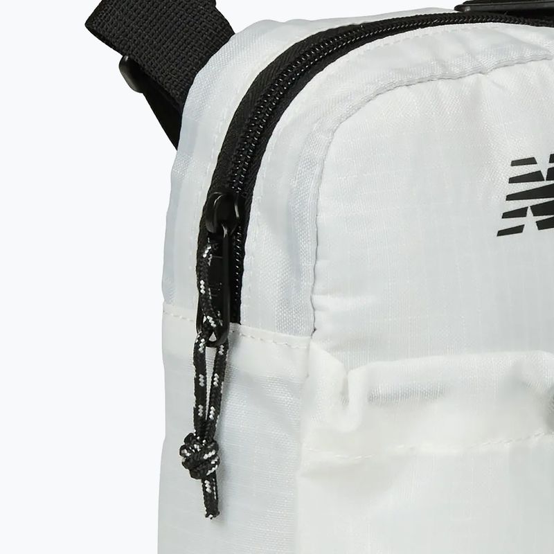 New Balance Essential Sling Bag бял 3