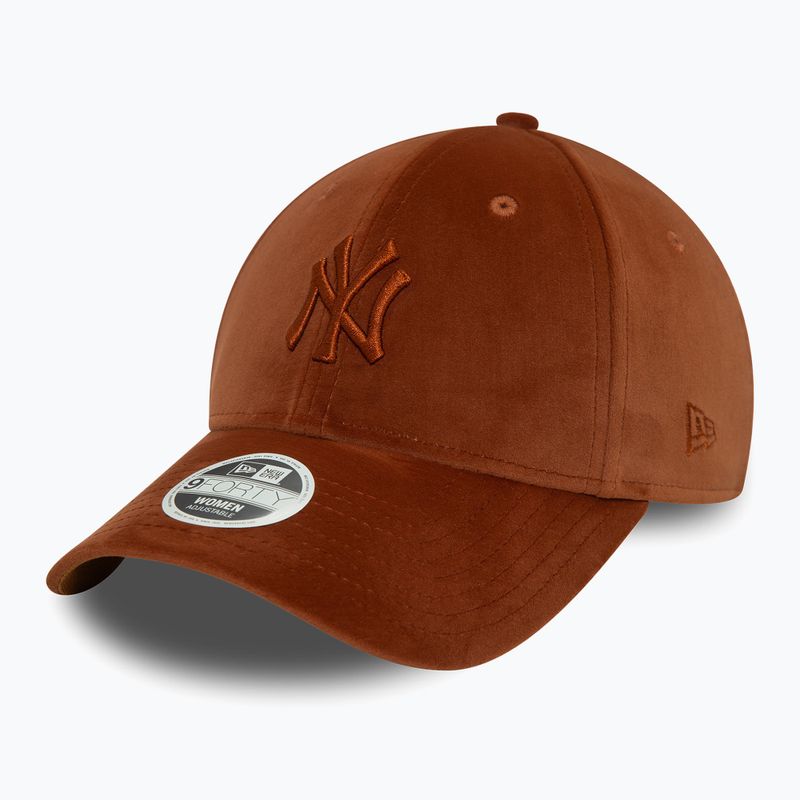 Дамска бейзболна шапка New Era Velour Midi 9FORTY New York Yankees brown 2