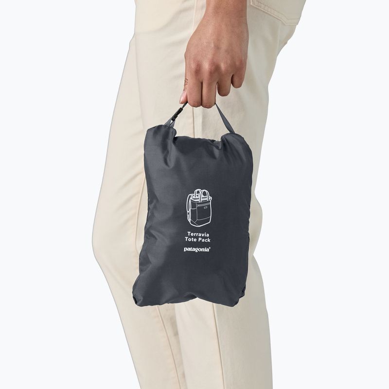 Patagonia Terravia Tote 24 л smolder blue градска раница 8