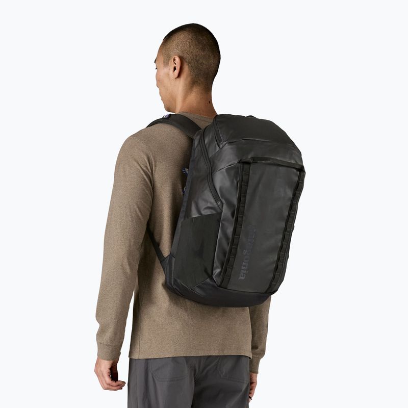 Градска раница Patagonia Black Hole Pack 32 l black/black 9