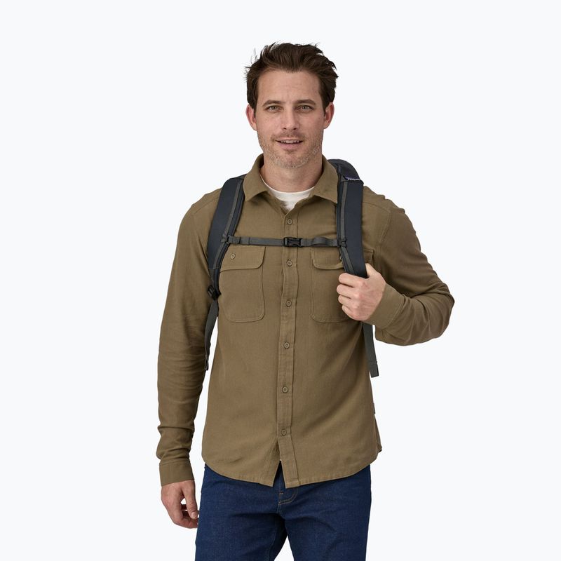 Градска раница Patagonia Black Hole Pack 32 l smolder blue/forge grey 9