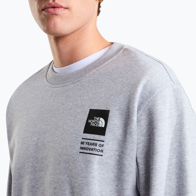 Суитшърт The North Face Celebration Relaxed Crew Graphic tnf light grey heather 9