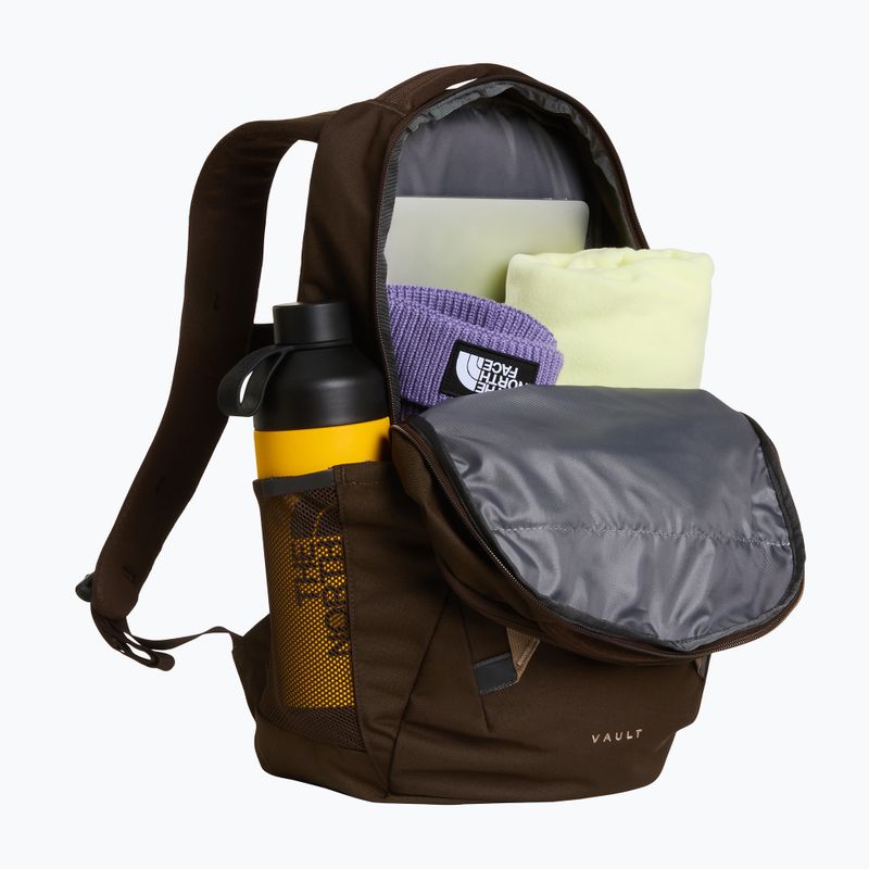 Градска раница The North Face Vault 27 l dark chestnut/garnet 4