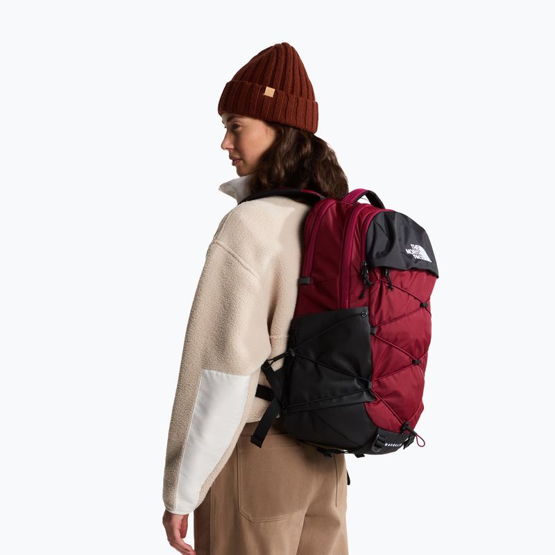 Градска раница The North Face Borealis burgundy crush 6