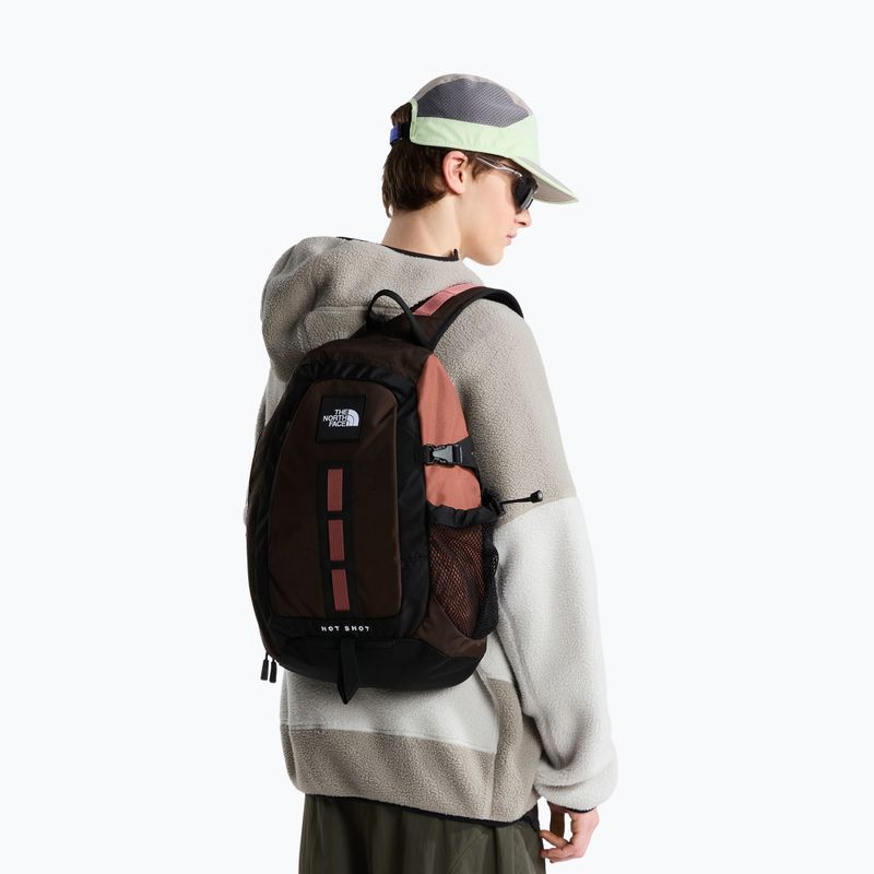 Градска раница The North Face Hot Shot Sling 15 l dark chestnut/copper si 7