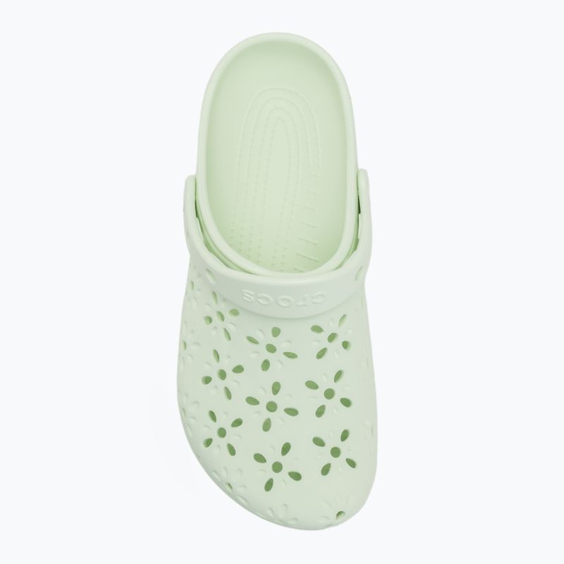 Crocs Classic Floral Cutout Clog джапанки с нефритена окраска 6
