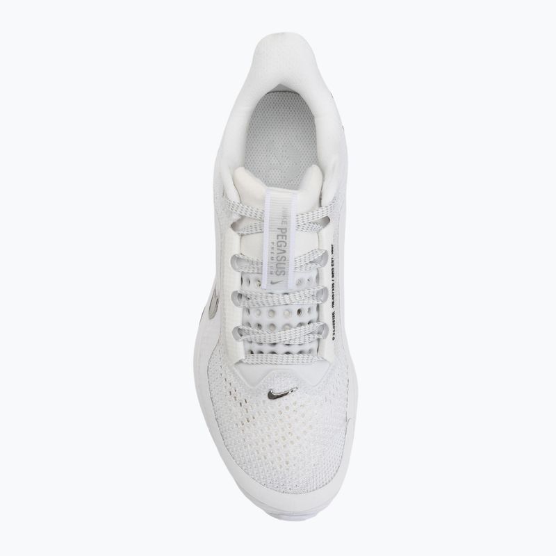 Дамски обувки за бягане Nike Pegasus Premium white/metallic silver/metallic silver 5